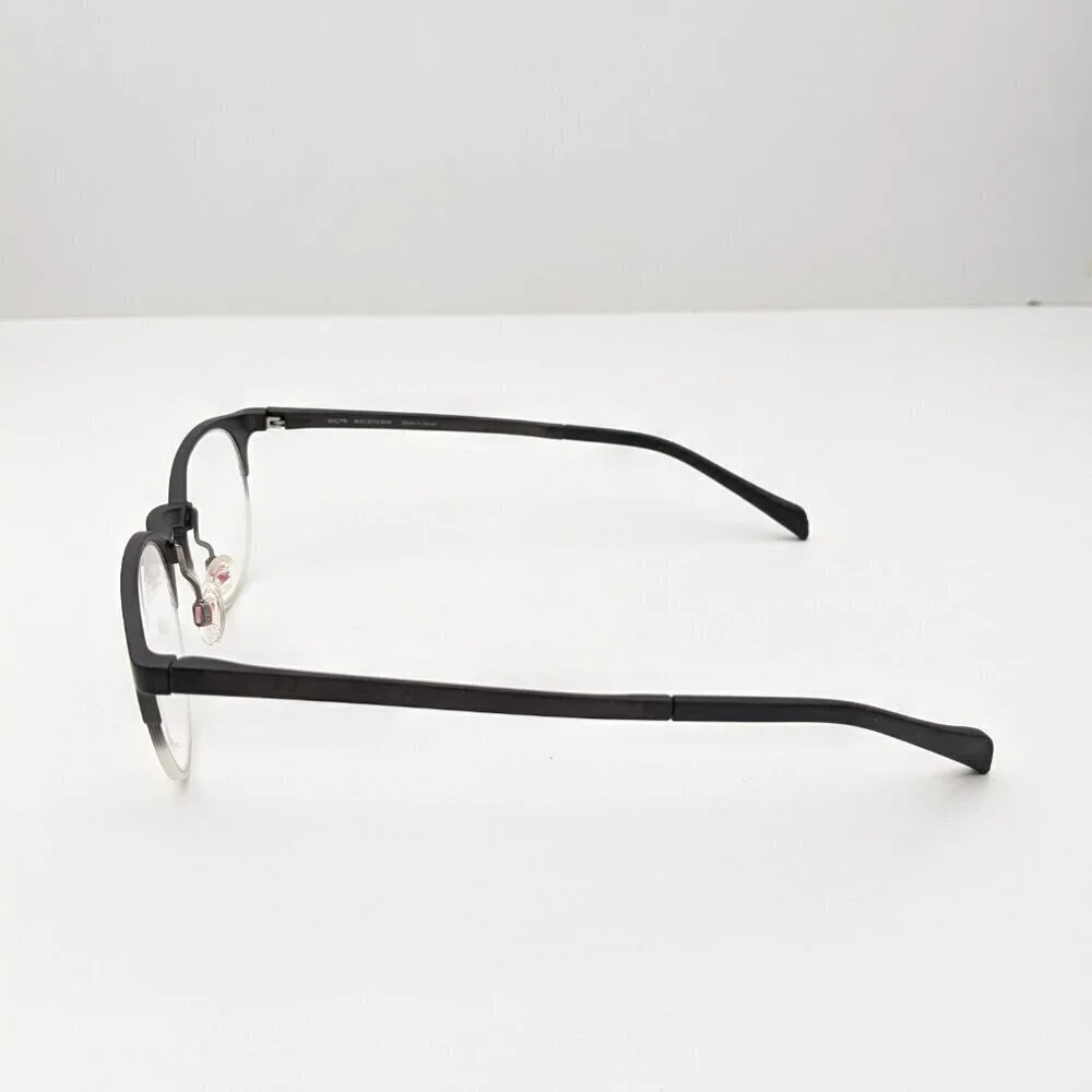 Maui Jim frame 10